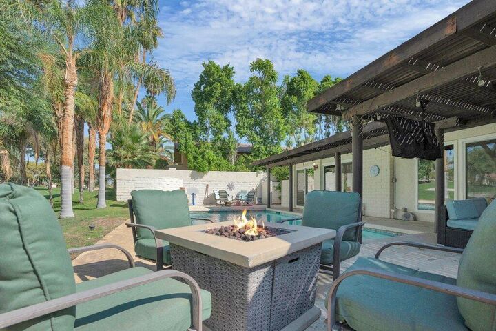 Property Photo:  43761 Port Maria Road  CA 92203 