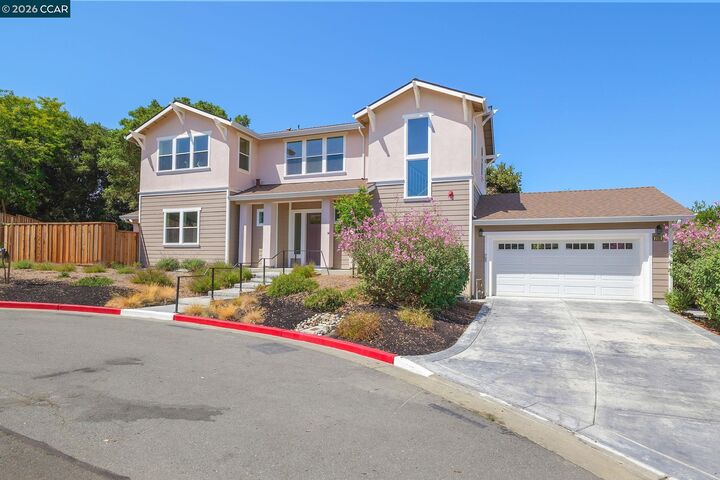 Property Photo:  208 Valley View Pl  CA 94803 