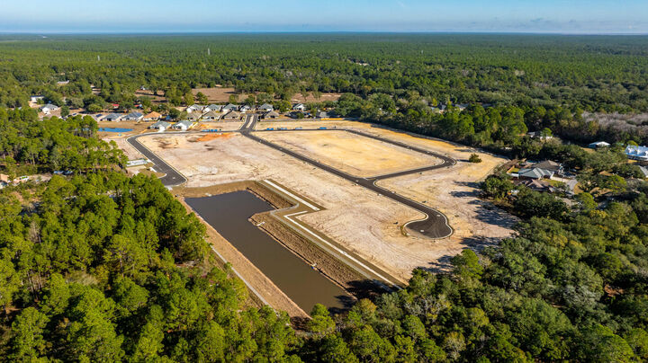 Property Photo: 7592 Hatteras Drive FL 32566