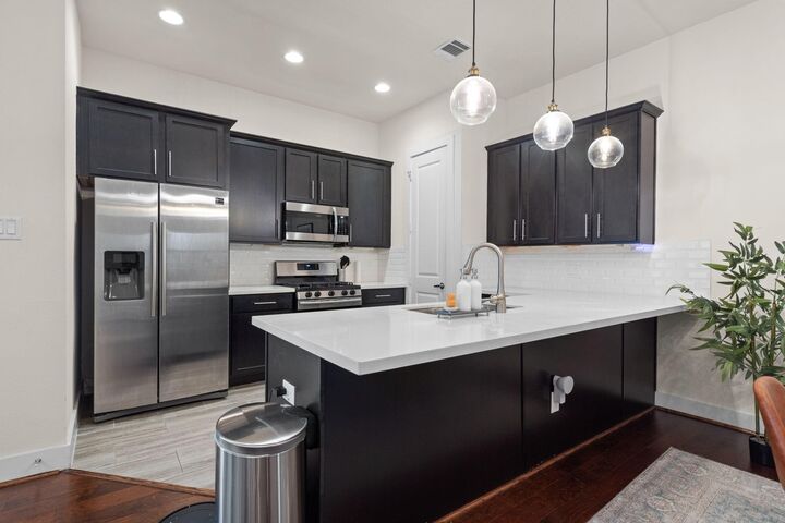 Property Photo:  1840 Parana Drive  TX 77080 