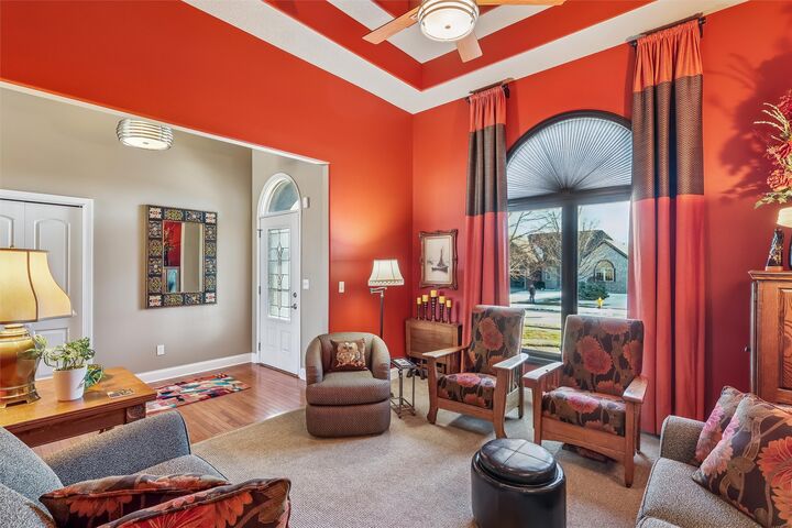 Property Photo:  16223 Tanglewood Drive  IA 50323 