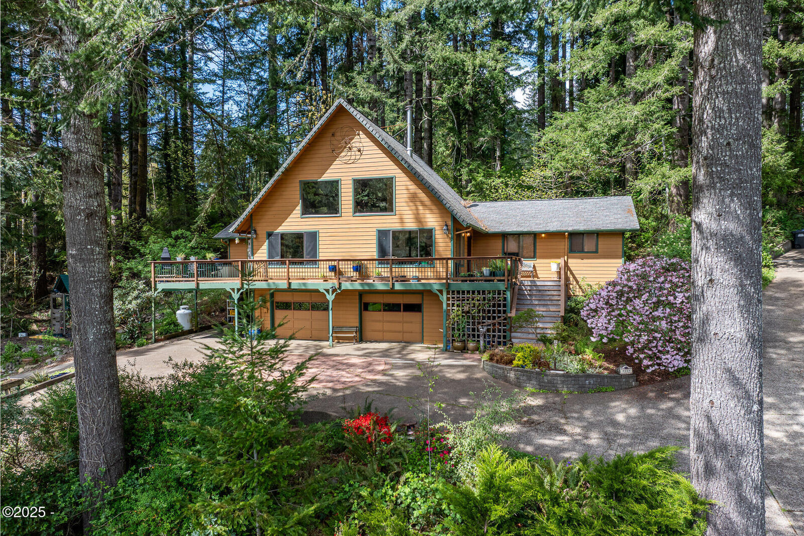 Property Photo:  84 Olalla Place  OR 97391 