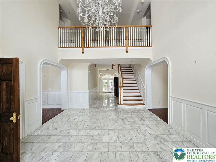 Property Photo:  1 Dunminning Road  PA 19073 