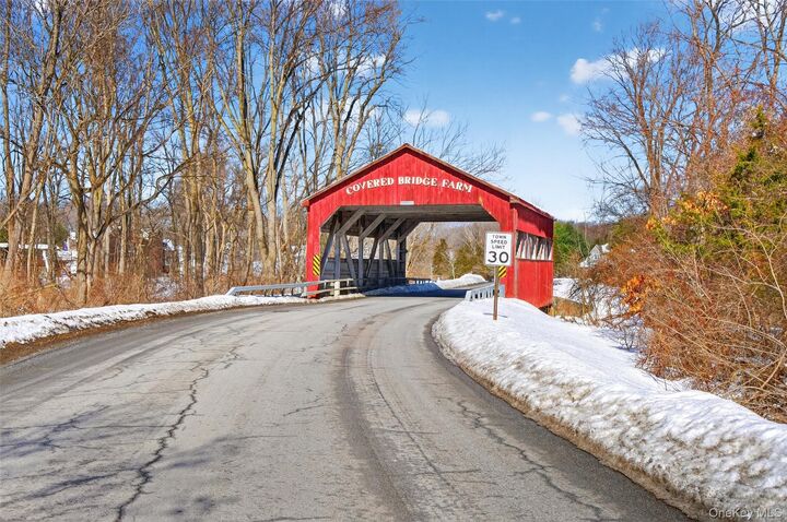 Property Photo:  68 Blackberry Way  NY 12533 