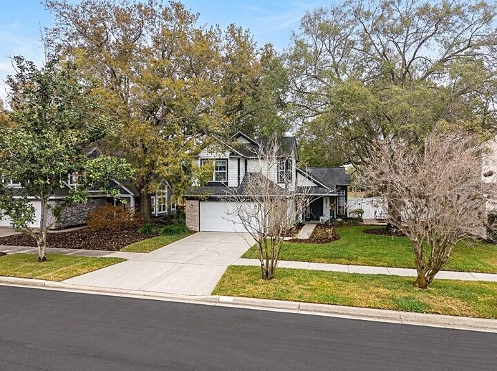 Property Photo: 3821 E Grant Street FL 32812