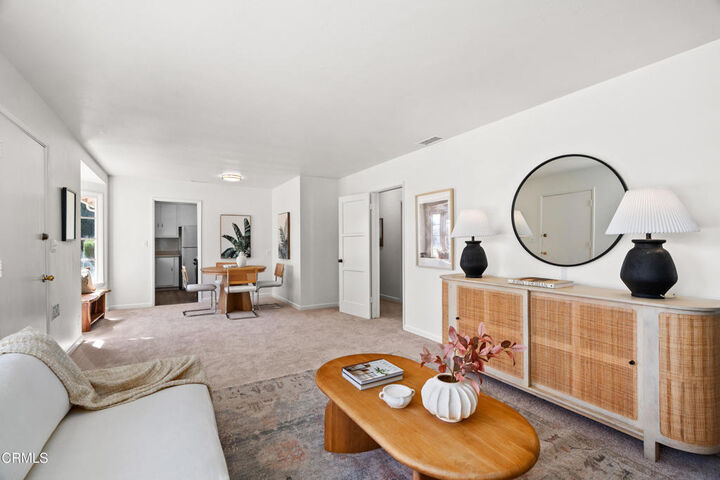 Property Photo:  305 S Mayflower Avenue  CA 91016 