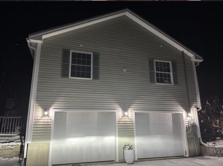 Property Photo:  650 Hudson Road  ME 04401 