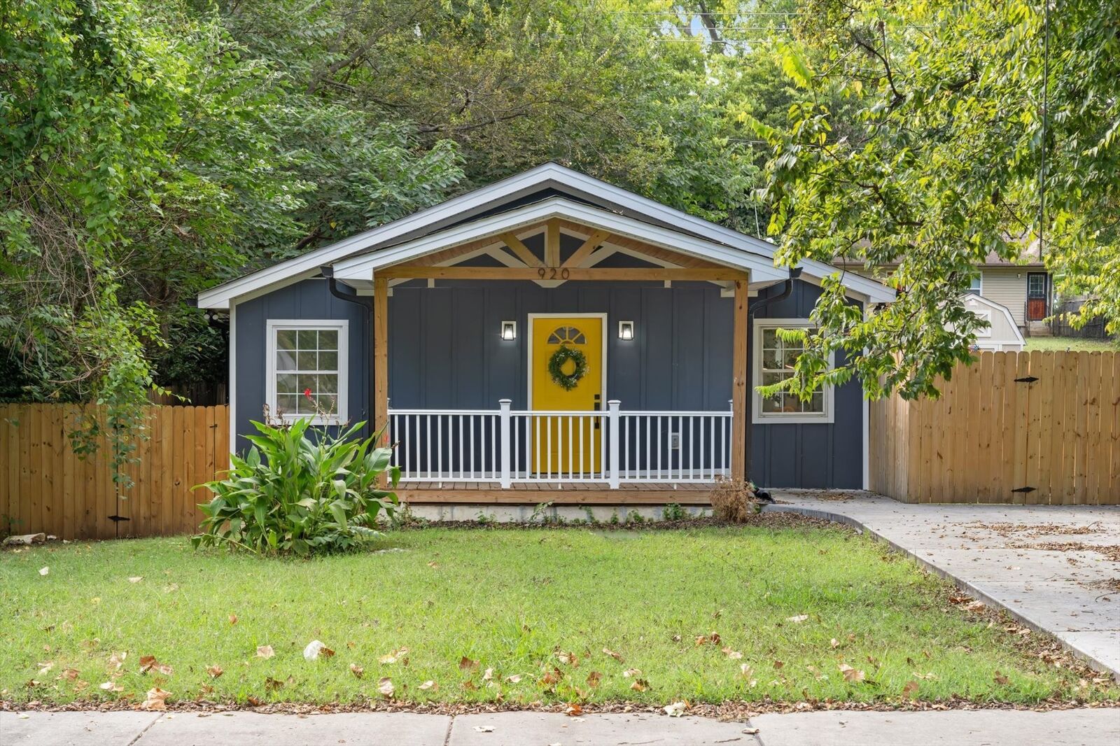 Property Photo:  920 North 2nd Street  TN 37207 