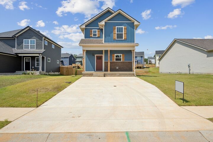 Property Photo:  2619 Scott Dr  TN 37042 