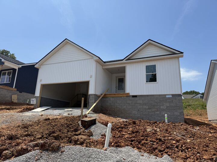 Property Photo:  1158 Tybee Dr  TN 37042 
