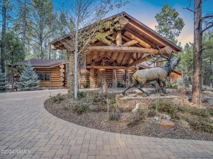 Property Photo:  25 E Foxboro Road  AZ 86017 