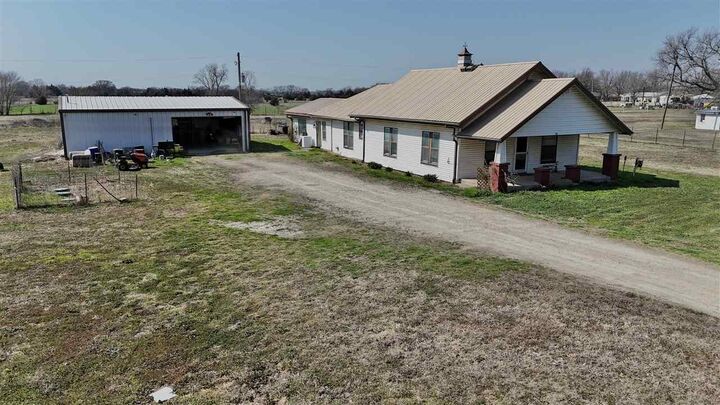 Property Photo:  108 Harth Ave  OK 74601 