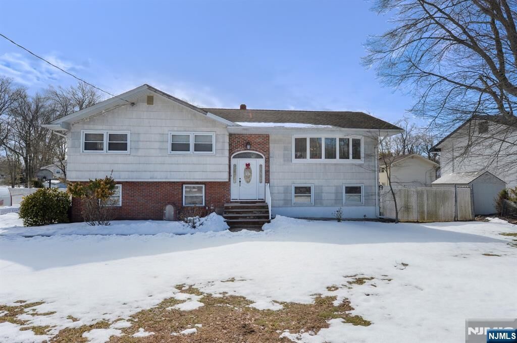 Property Photo: 454 E Ridgewood Avenue NJ 07652