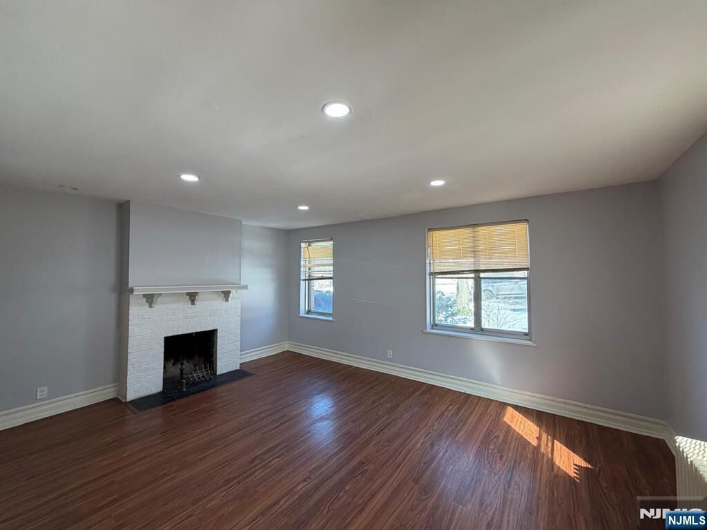 Property Photo: 100 Palisade Avenue A12 NJ 07631
