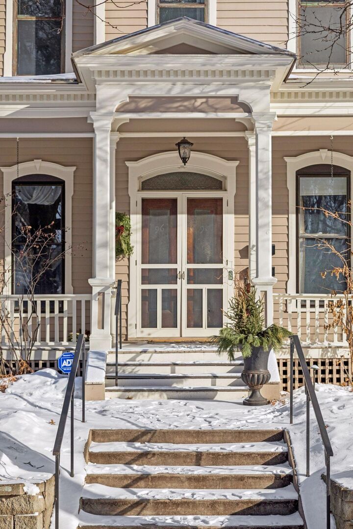Property Photo: 96 Virginia Street MN 55102