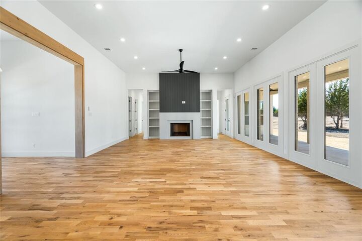 Property Photo:  6271 McChesney Drive  TX 76065 