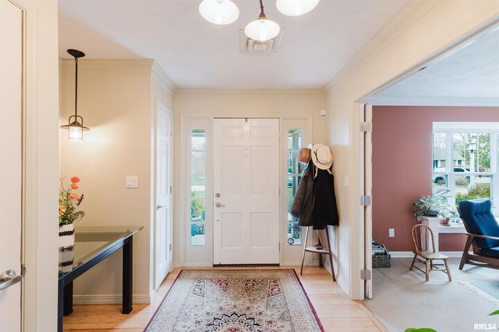 Property Photo:  1502 Nagel Drive  IL 62959 