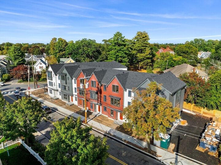 Property Photo:  6 Elm Street 6  MA 02465 