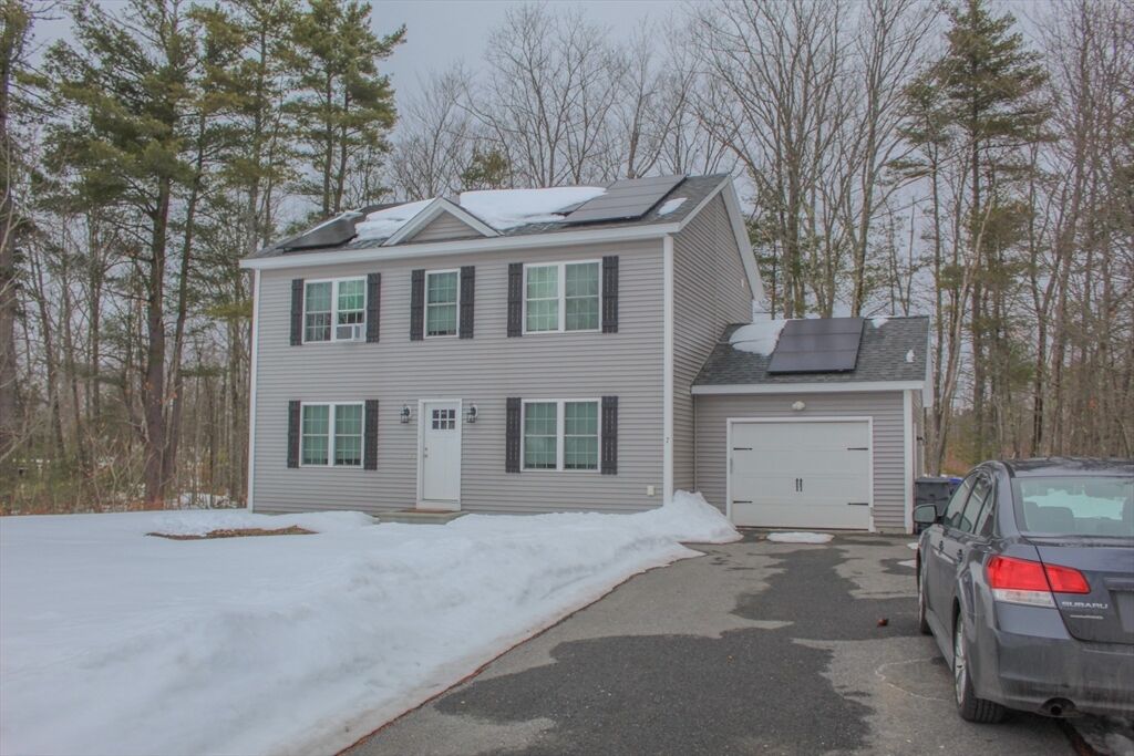 Property Photo:  7 Madison Ave  MA 01475 