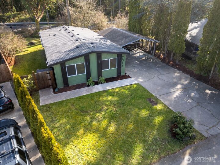 Property Photo:  2016  Queen Anne Pl  WA 98368 