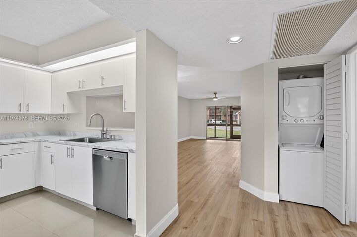 Property Photo:  701 SW 142nd Ave 113S  FL 33027 