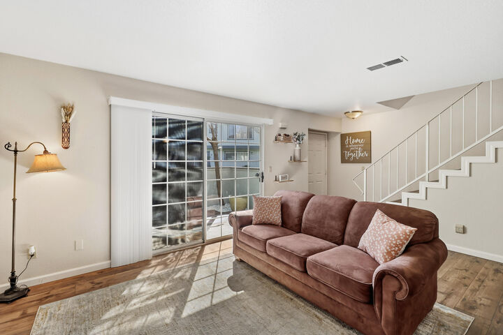 Property Photo: 200 Ridgetop Drive Apt 31 CA 96003