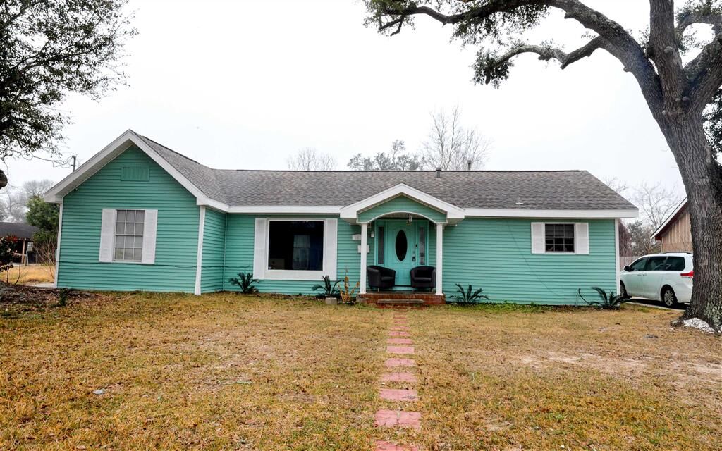 Property Photo: 1818 5th Street LA 70601