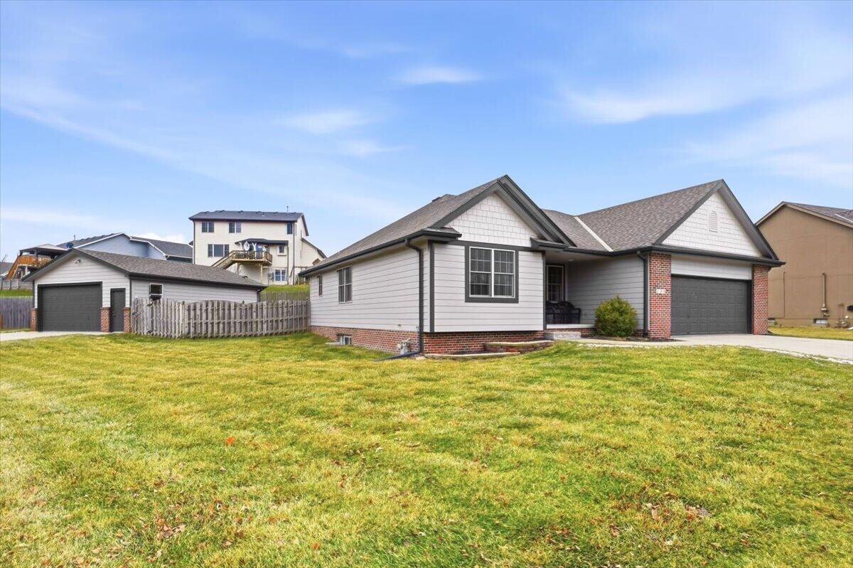 Property Photo:  21949 Bobwhite  Avenue  NE 68028 