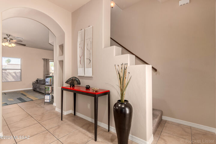 Property Photo: 1045 E Irwin Place AZ 85719