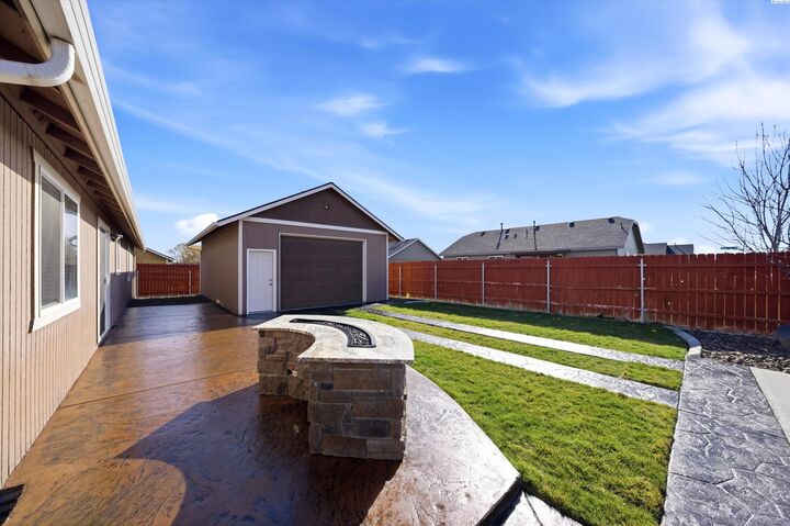 Property Photo:  6416 Three Rivers Dr  WA 99301 