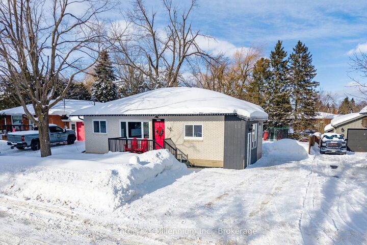 Property Photo: 155 Artemesia Street N ON N0C 1B0