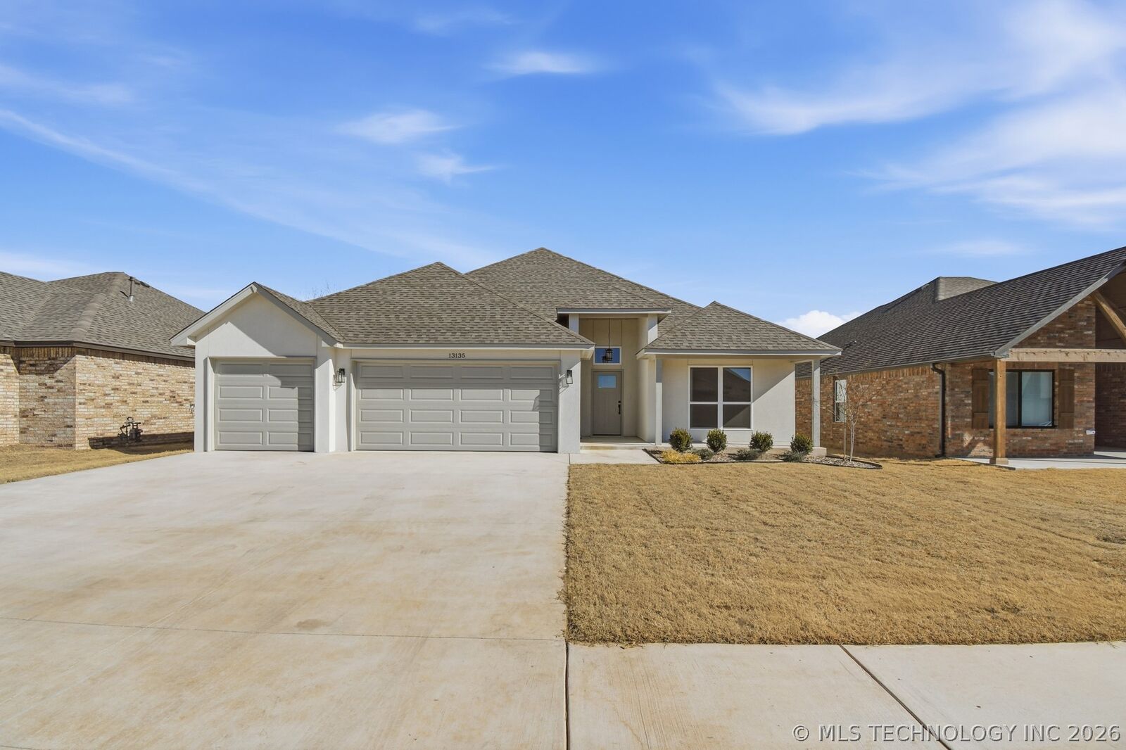 Property Photo:  13135 S 105th  OK 74008 
