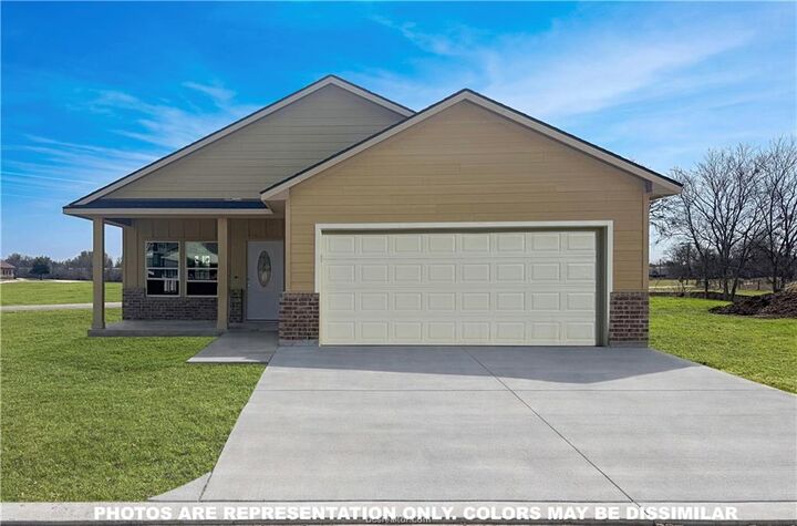 Property Photo:  907 Dulce Court  TX 77859 