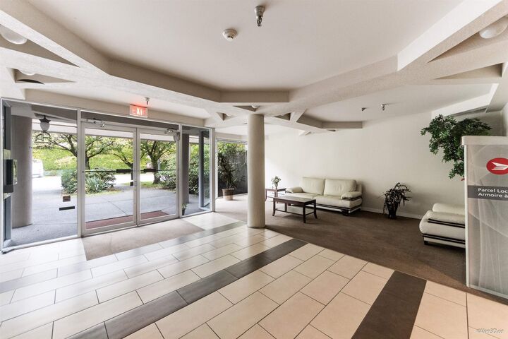 Property Photo: 7480 Gilbert Road 301 BC V7C 3W2