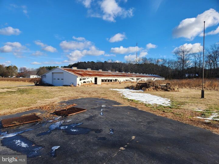 Property Photo: 10010 Friendship Road MD 21811
