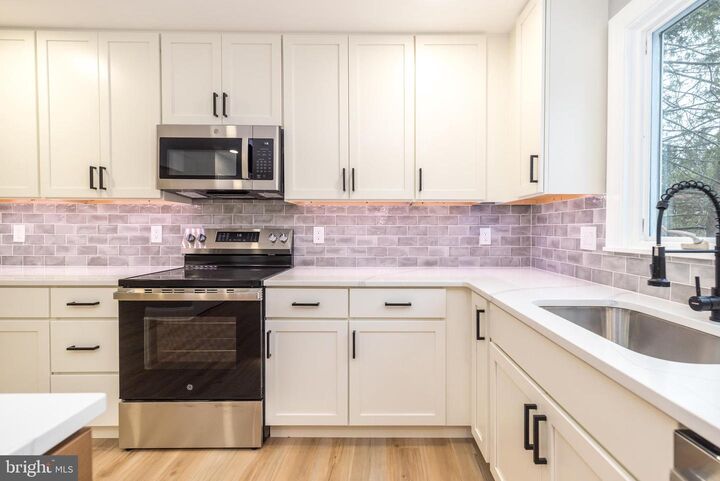 Property Photo:  61 S Park Avenue  PA 19403 