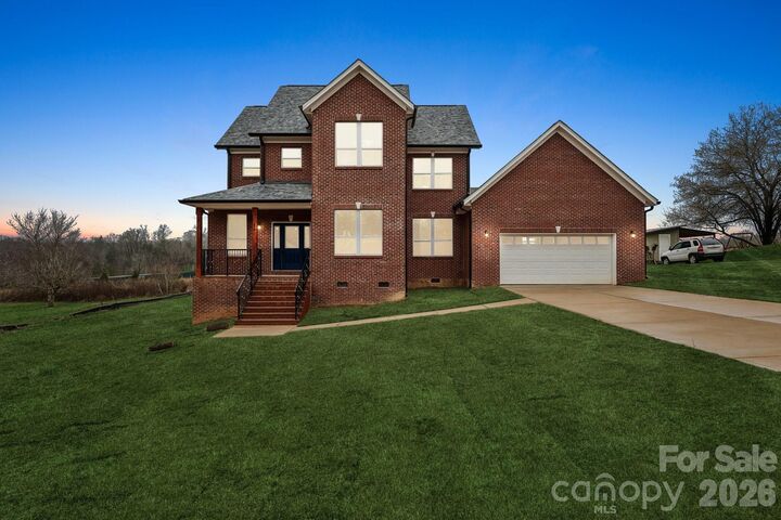 Property Photo:  114 Strawberry Court  NC 28092 