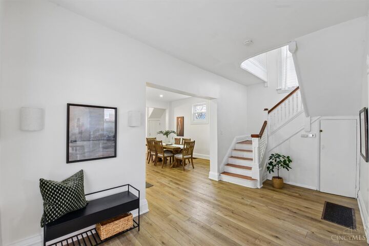 Property Photo:  1723 Kinney Avenue  OH 45207 