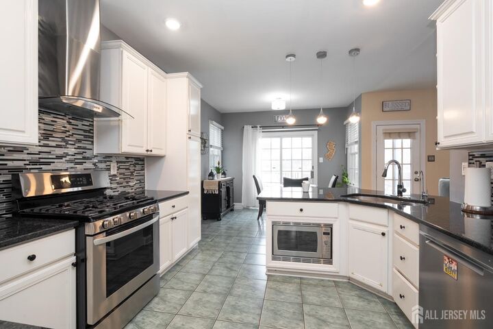 Property Photo:  3 Wycklow Drive  NJ 08691 