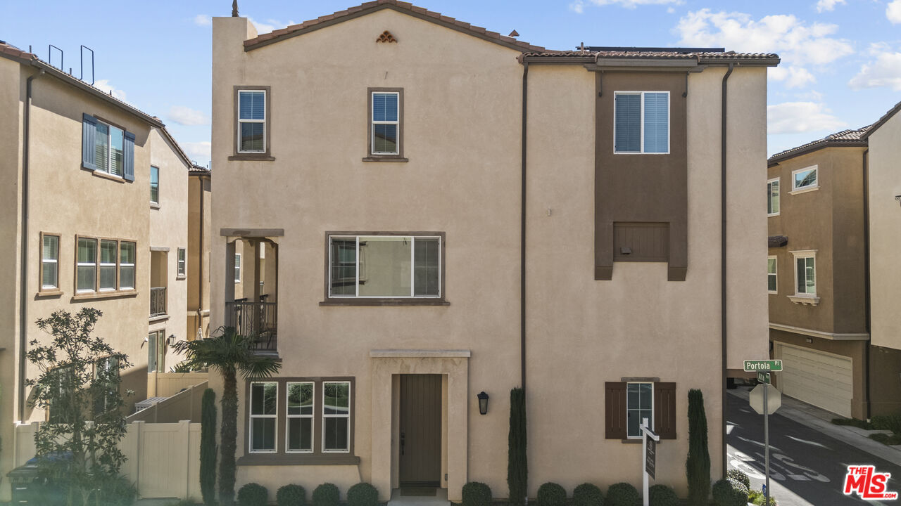 Property Photo:  11228 N Alta Ave  CA 91345 