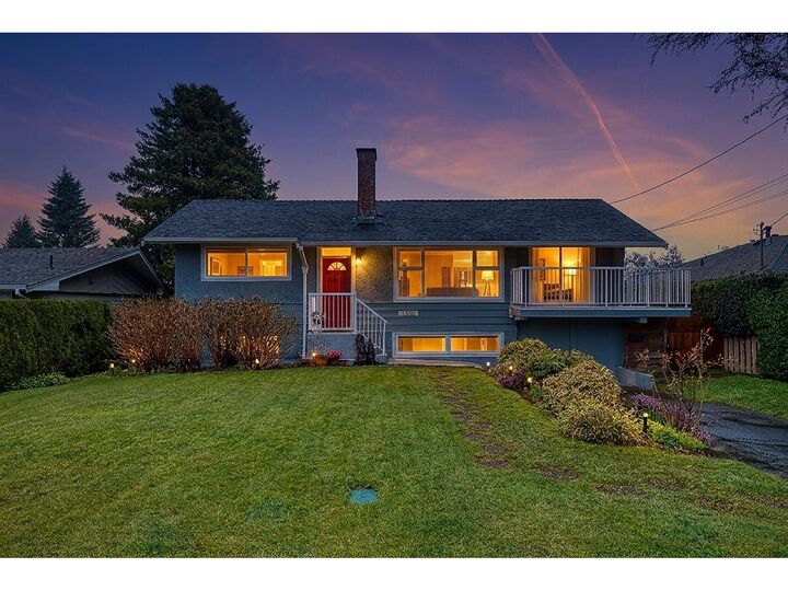 Property Photo:  1350 Finlay Street  BC V4B 4L2 