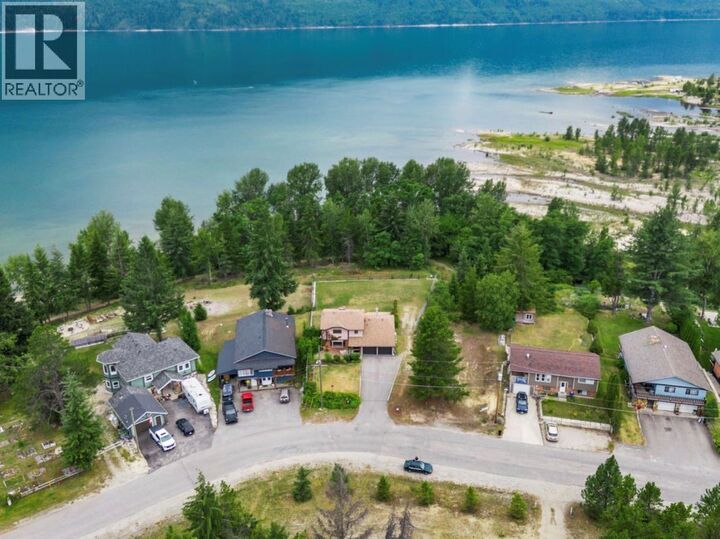 Property Photo: 210 10th Avenue Northwest BC V0G 1R0