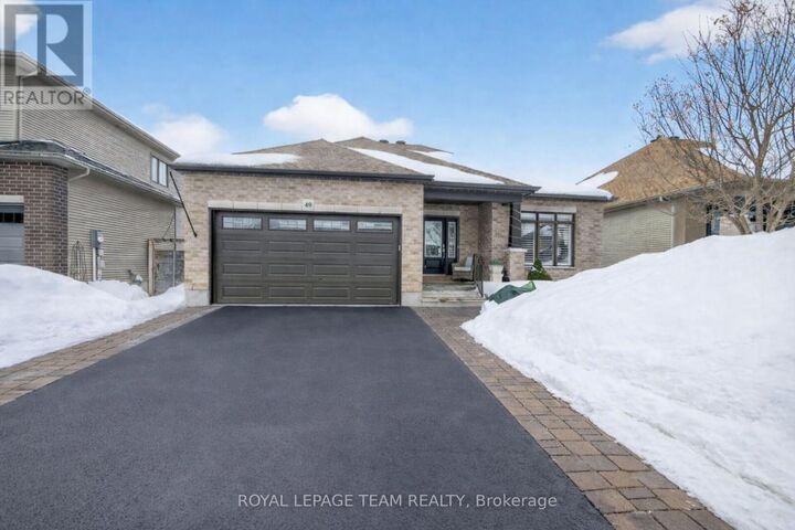 Property Photo:  49 Dulmage Crescent  ON K7C 0E5 