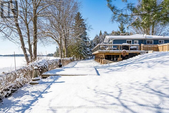 Property Photo:  889 Jones Point Road  ON K7H 3C7 