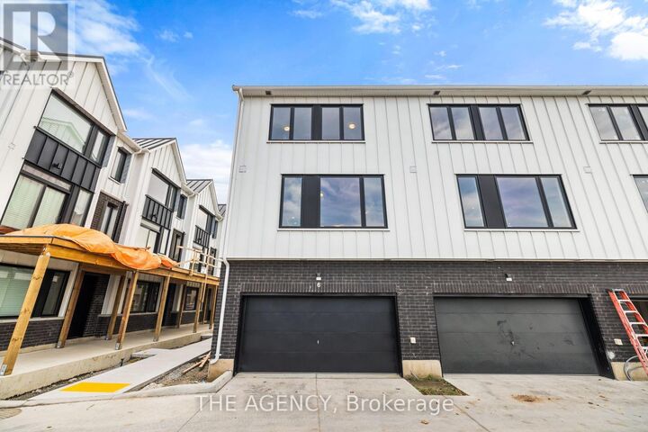 Property Photo:  6 Rainwater Lane  ON L4N 9J6 