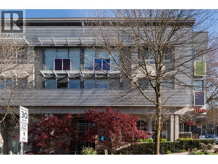 Property Photo:  683 East 27th Avenue Ph1  BC V5V 2K7 