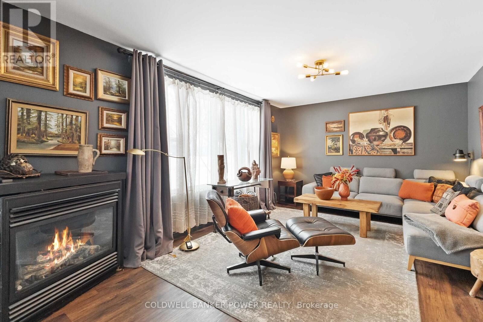 Property Photo:  32 Ann Street  ON N0M 1B0 