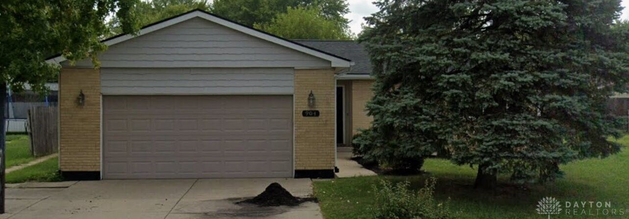 Property Photo: 904 Katherine Avenue OH 45036