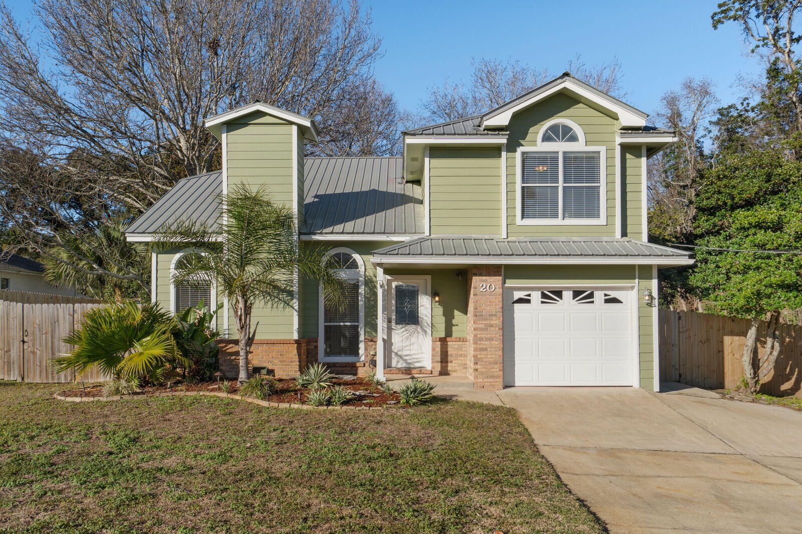 Property Photo: 20 Meigs Drive FL 32579