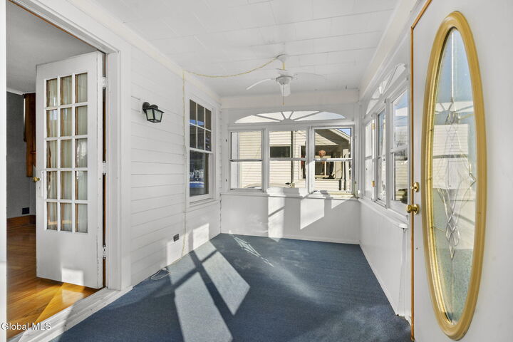 Property Photo:  10 Crescent Avenue  NY 12010 